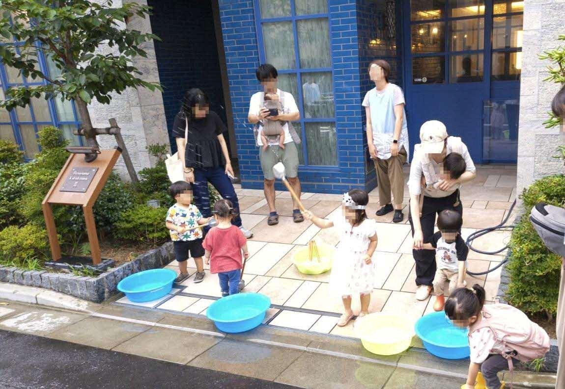 隅田公園での打ち水