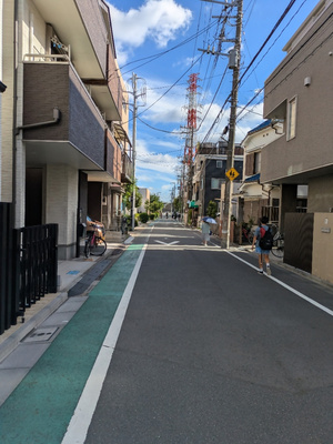 隅田小学校前の道路