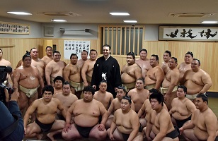 鳴門部屋力士の集合写真