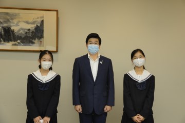 中学生議員との写真