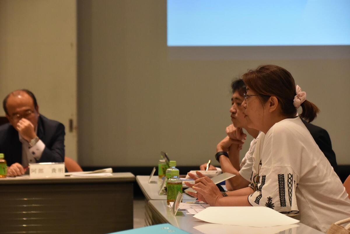 基本構想審議会の写真　その1