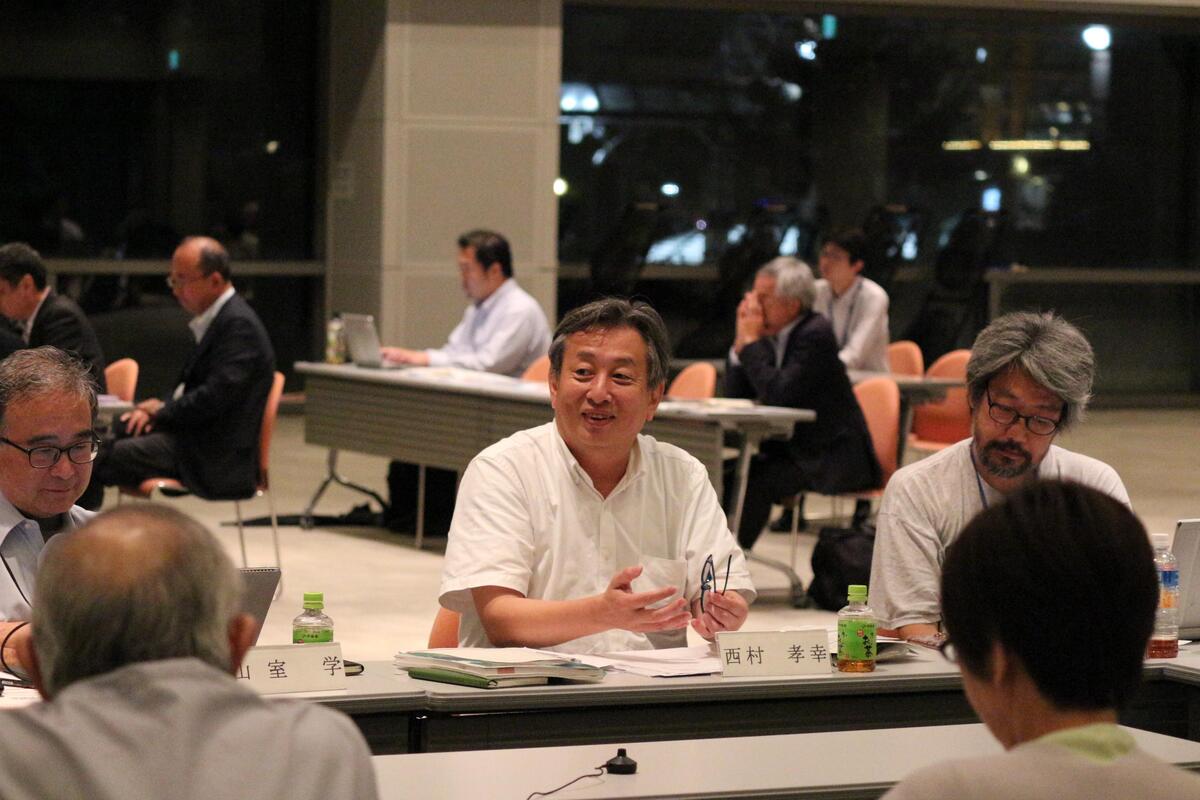 基本構想審議会の写真　その2