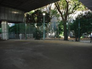 銅像堀公園ボール遊び広場の写真