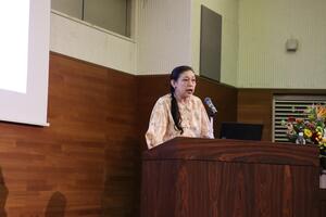 講演会　講師